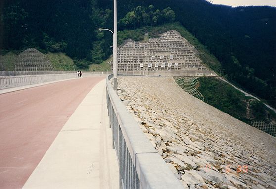 阿木川ダム(1990.5.3)