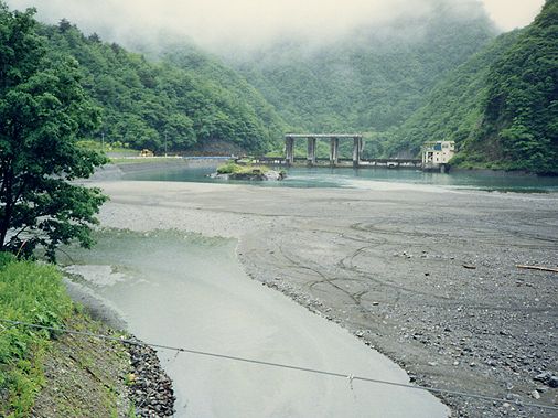 雨畑ダム(1990.6.9)