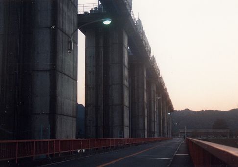 船明ダム(1999.11.22)