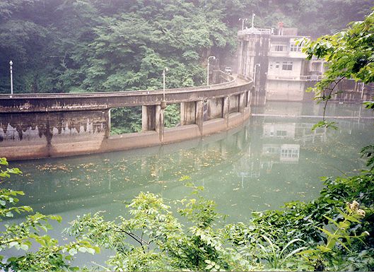 雲川ダム(1990.8.11)
