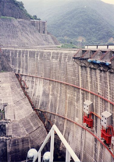 真名川ダム(1990.8.11)