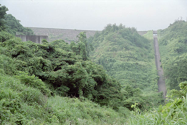 左和田ダム(2005.7.18)