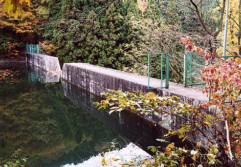間瀬砂防ダム(2003.11.24)