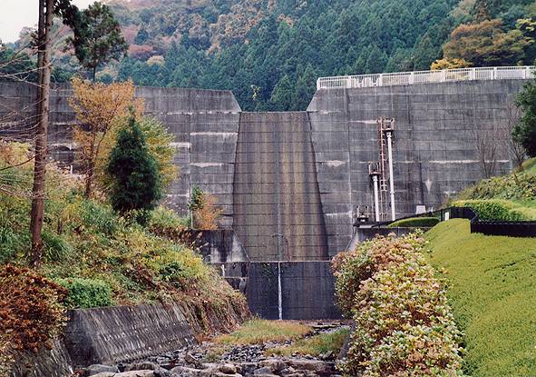 雀川砂防ダム(2003.11.24)