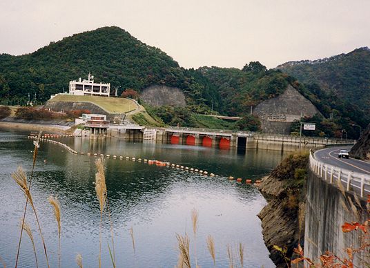 釜房ダム(1990.10.27)